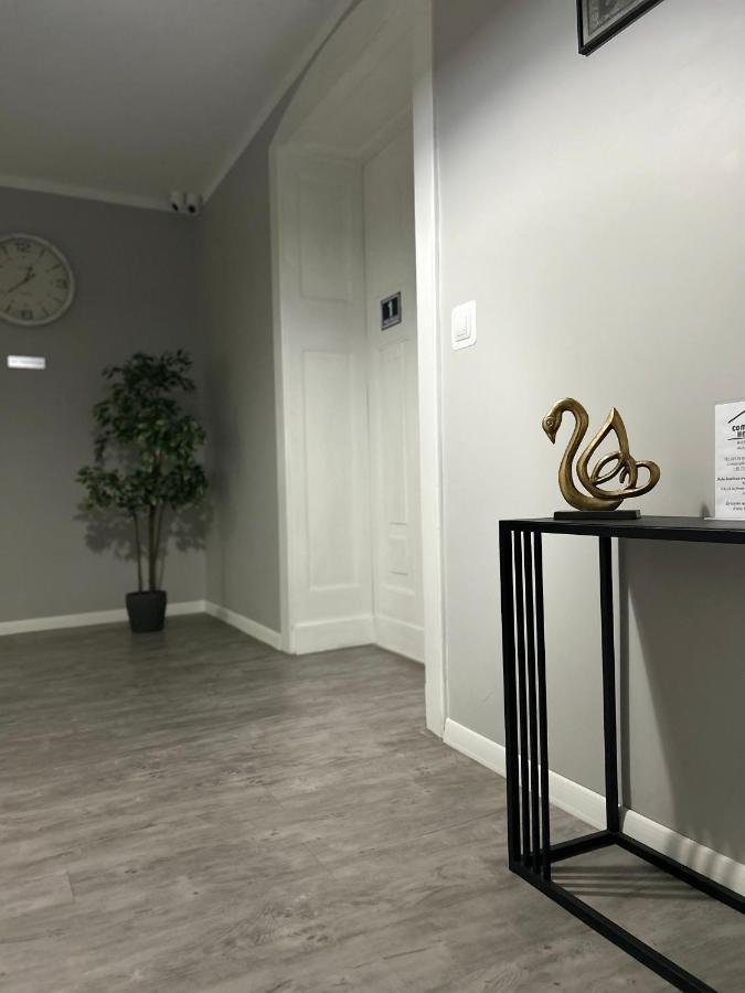 Noclegi Comfort - Self Check-In 24H Свидница Экстерьер фото